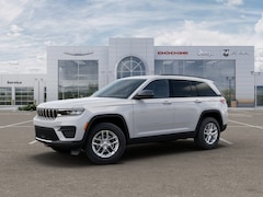 New 2025 Jeep Grand Cherokee LAREDO X 4X4 Sport Utility Ft Thomas