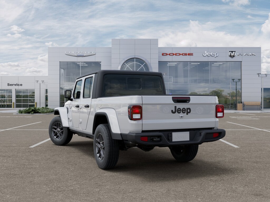 New 2026 Jeep Gladiator Sport S Pickup