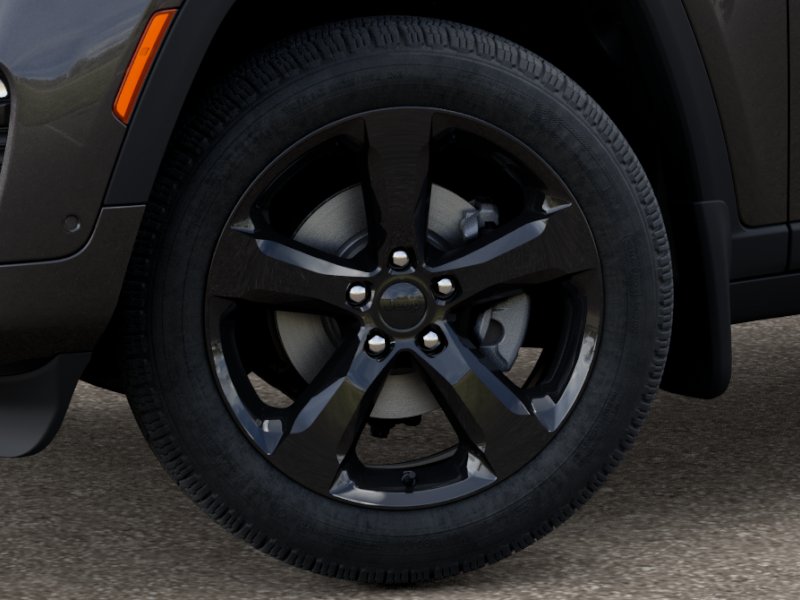 2025 Jeep Grand Cherokee Limited photo 3