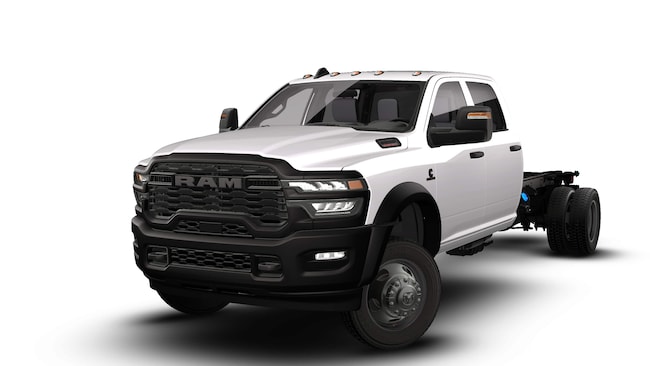2026 Ram 5500 Chassis Cab TRADESMAN  CREW  4X4 84' CA Pickup