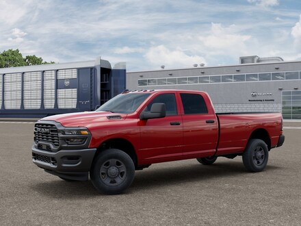 2026 Ram 3500 TRADESMAN CREW CAB 4X4 8' BOX Pickup