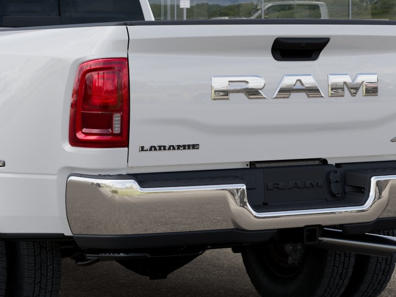 2026 RAM 3500 Laramie - Photo 43