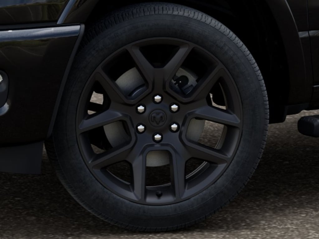 New 2026 Ram 1500 LARAMIE CREW CAB 4X4 5'7 BOX Pickup