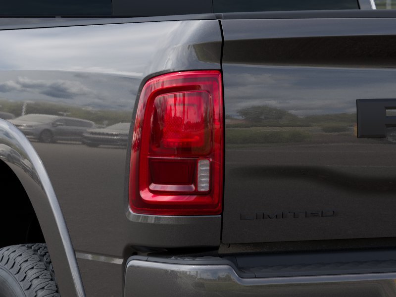 2025 RAM 3500 Limited - Photo 35