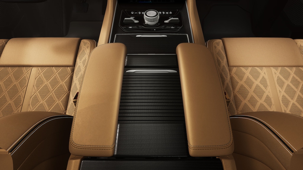 New 2026 Jeep Grand Wagoneer L SUMMIT RESERVE 4X4 Sport Utility