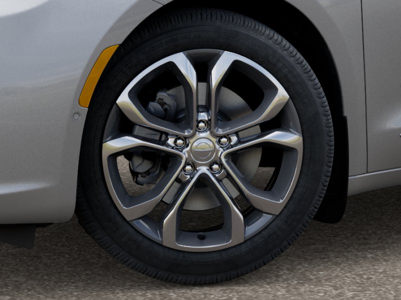 2026 Chrysler Pacifica Pinnacle photo 4