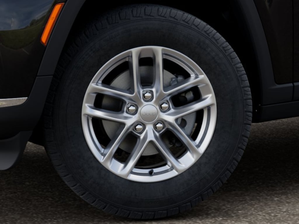 New 2026 Jeep Grand Cherokee L LAREDO X 4X4 Sport Utility