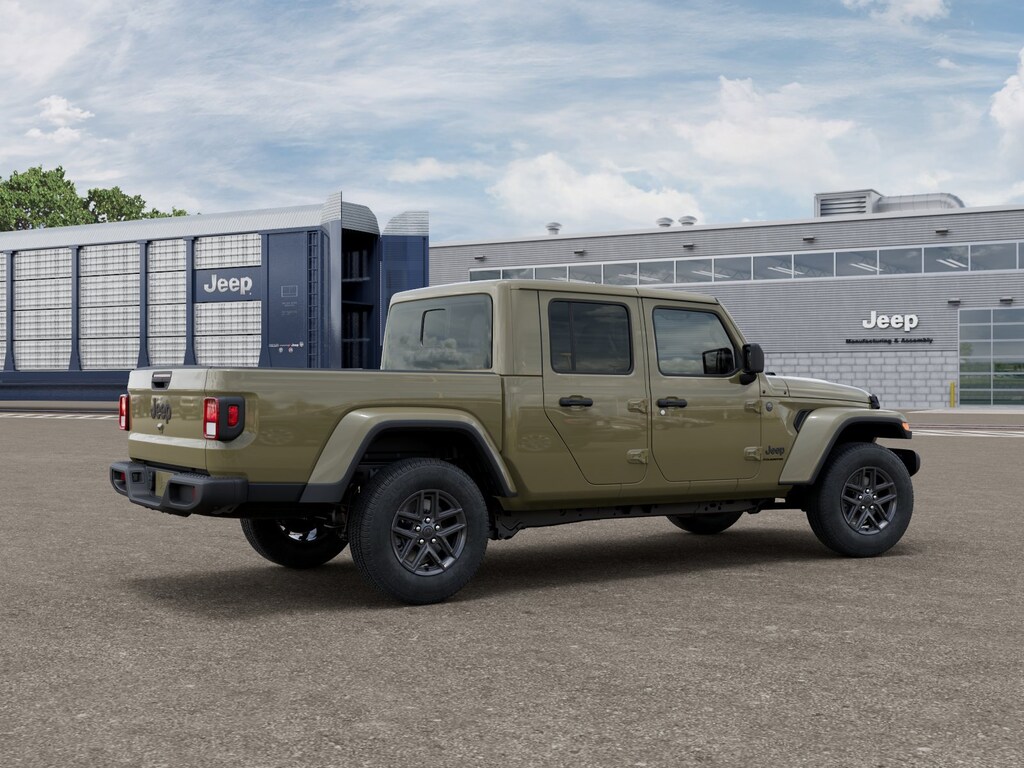 New 2026 Jeep Gladiator SPORT S 4X4 Pickup