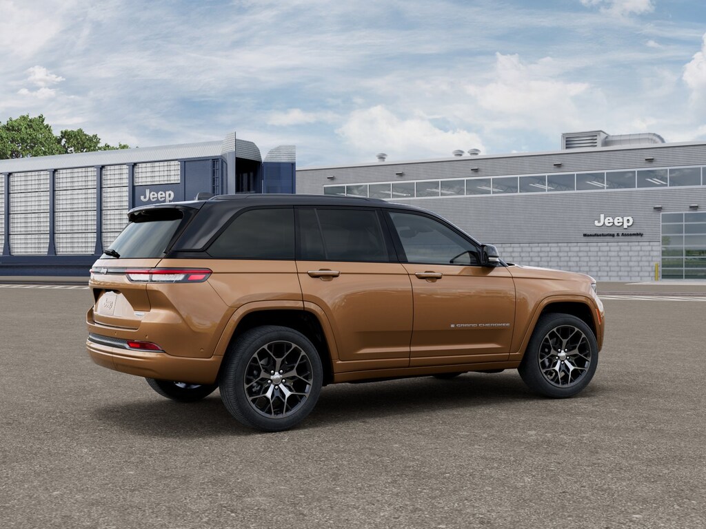 New 2026 Jeep Grand Cherokee Summit Sport Utility