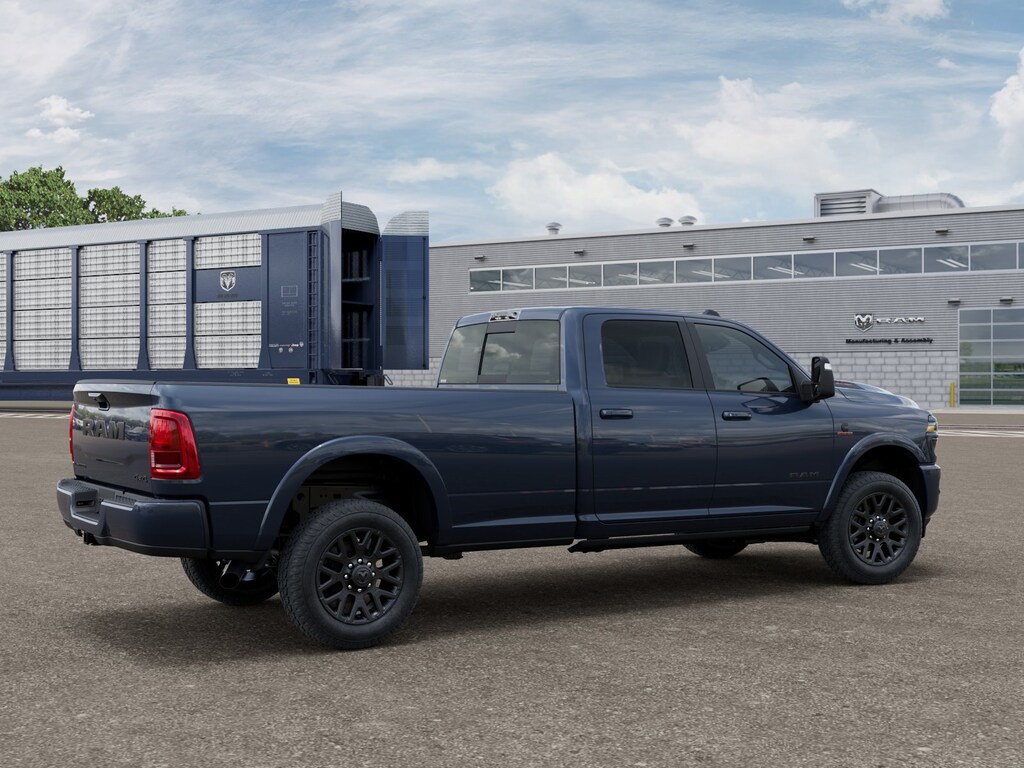 New 2026 Ram 3500 LIMITED CREW CAB 4X4 8' BOX Pickup