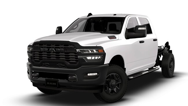2026 Ram 2500 TRADESMAN CREW CAB 4X4 8' BOX Pickup