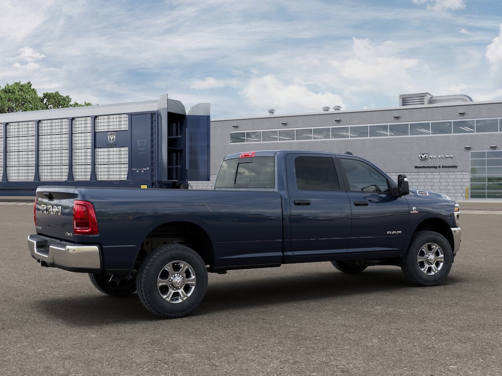 New 2026 Ram 2500 BIG HORN CREW CAB 4X4 8' BOX Pickup