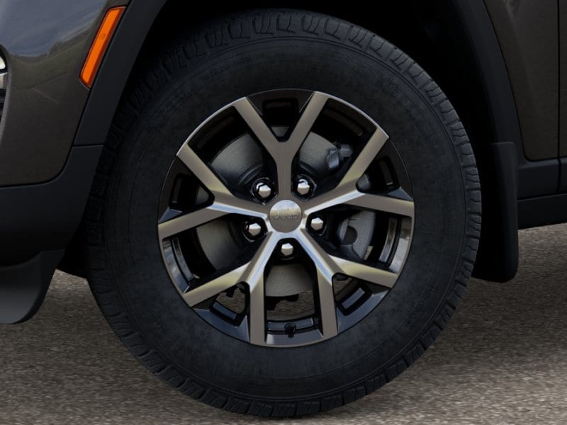 2025 Jeep Grand Cherokee Limited photo 3