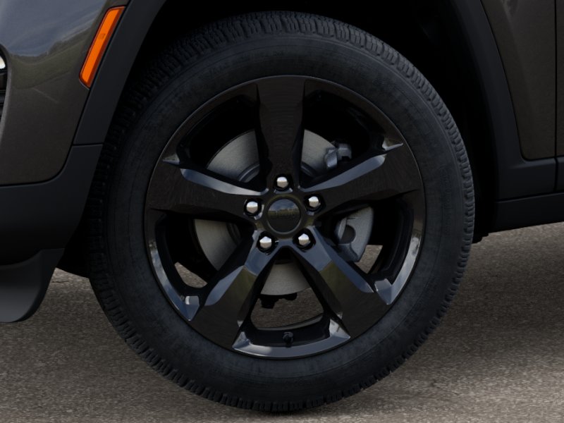 2025 Jeep Grand Cherokee Limited photo 3