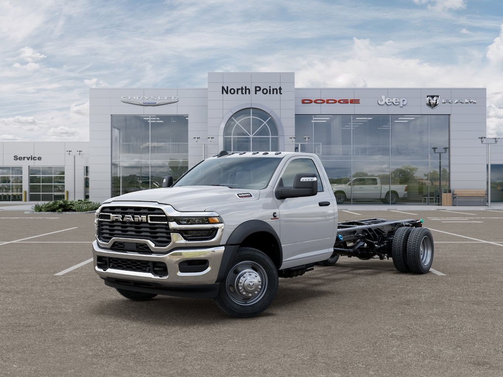 New 2026 Ram 5500 Chassis Cab TRADESMAN REGULAR 4X2 108' CA Regular Cab