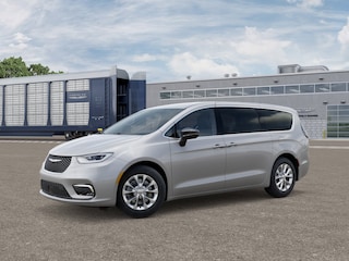 2026 Chrysler Pacifica SELECT AWD Passenger Van