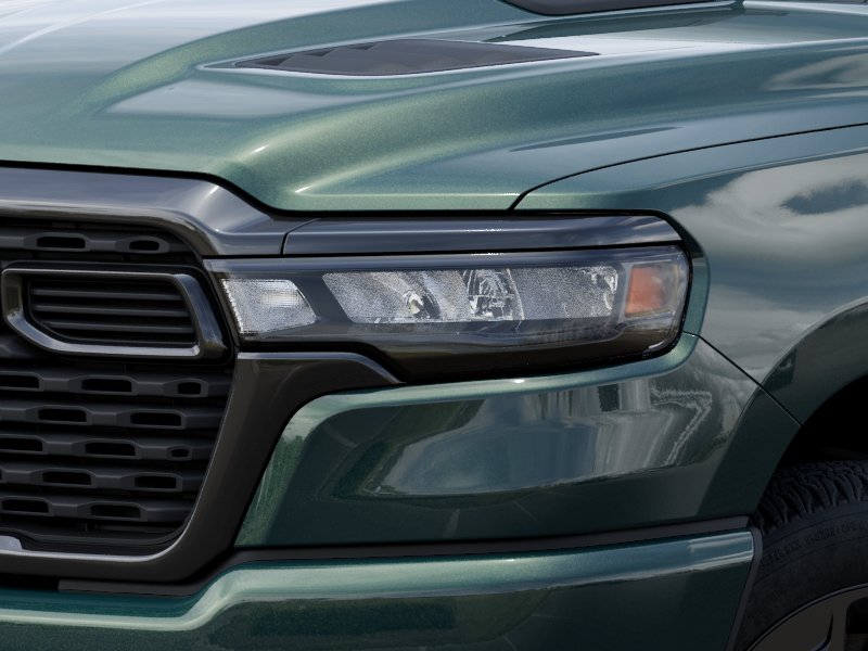 2026 RAM 1500 Express - Photo 6