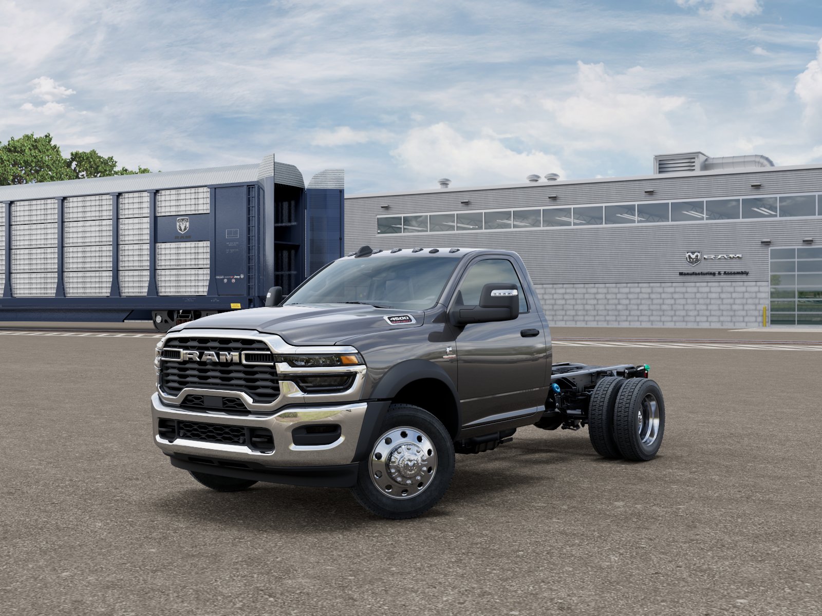 2027 Ram 4500 Chassis Cab TRADESMAN  REGULAR  4X4 60' CA Pickup
