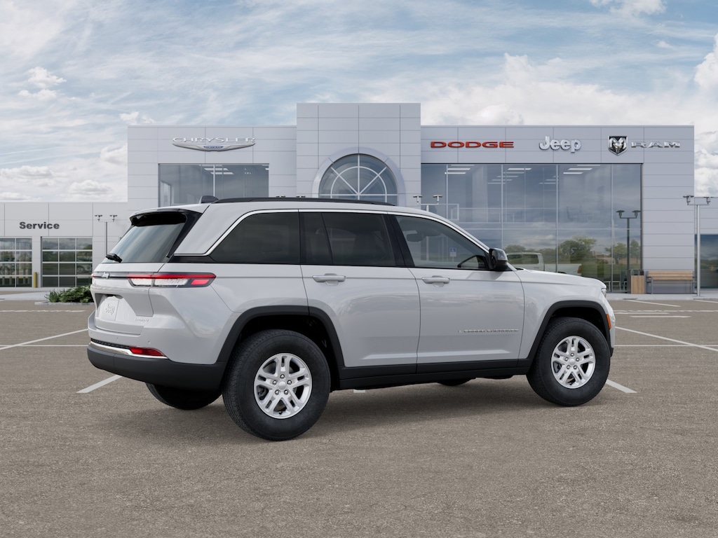 New 2025 Jeep Grand Cherokee LAREDO 4X2 Sport Utility