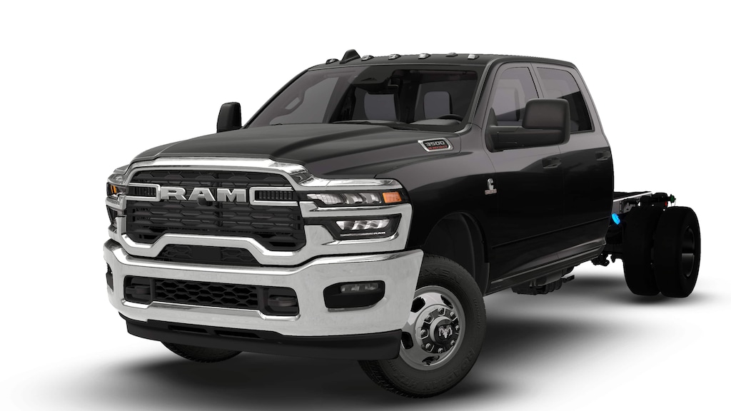 New 2026 Ram 3500 TRADESMAN CREW CAB CHASSIS 4X4 60' CA Pickup