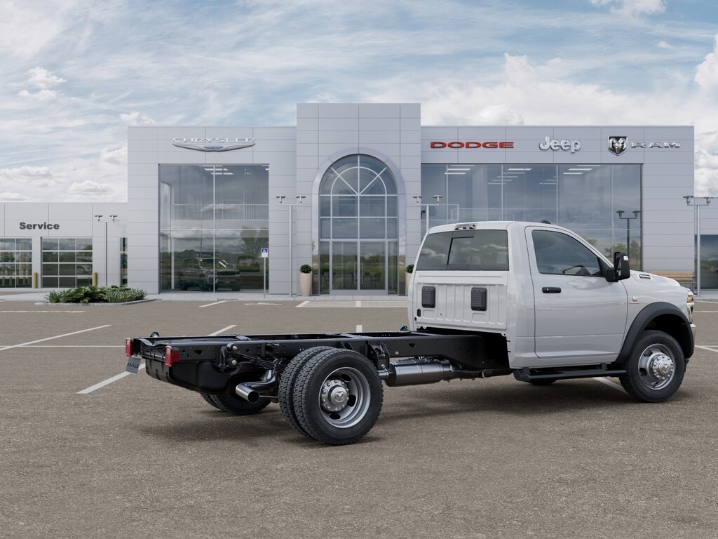New 2025 Ram 5500 Tradesman/Big Horn Pickup