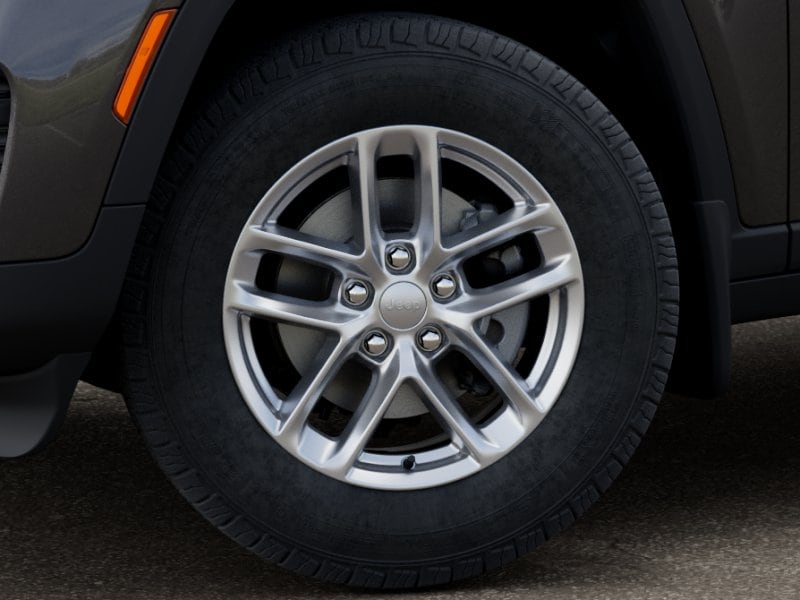 2025 Jeep Grand Cherokee Laredo - Photo 29