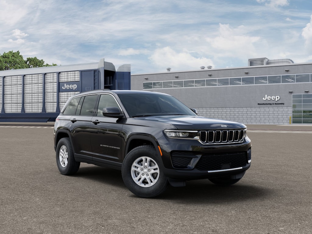 New 2025 Jeep Grand Cherokee LAREDO 4X2 Sport Utility