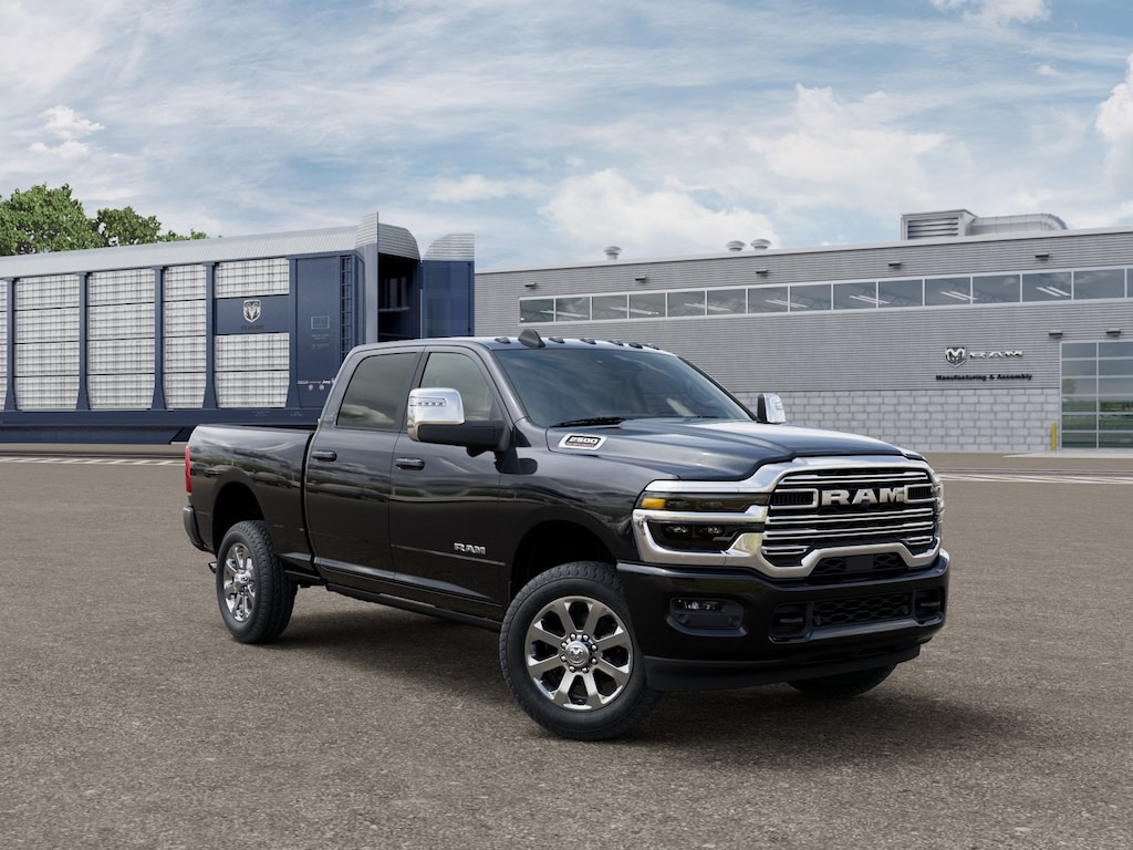 New 2026 Ram 2500 LARAMIE CREW CAB 4X4 6'4 BOX Pickup