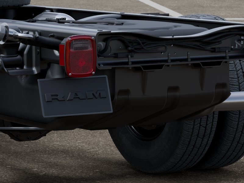 2025 RAM 3500 Chassis Tradesman - Photo 36