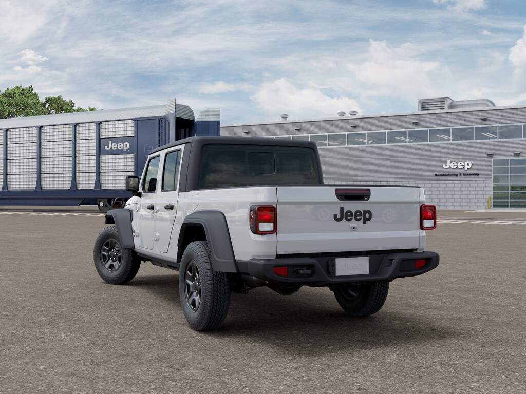 Used 2026 Jeep Gladiator Sport Truck