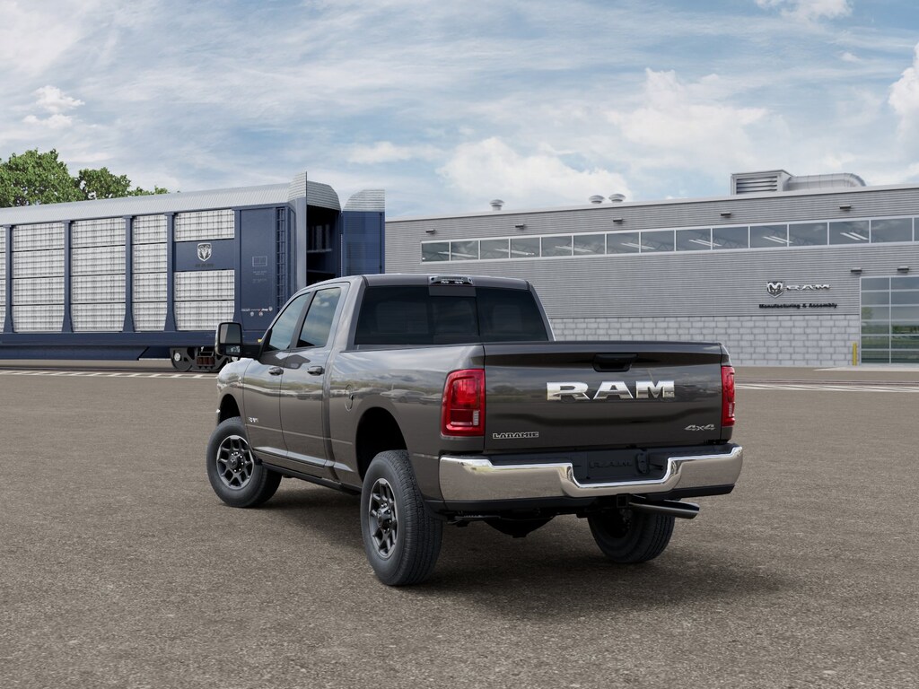 New 2026 Ram 2500 LARAMIE CREW CAB 4X4 6'4 BOX Pickup