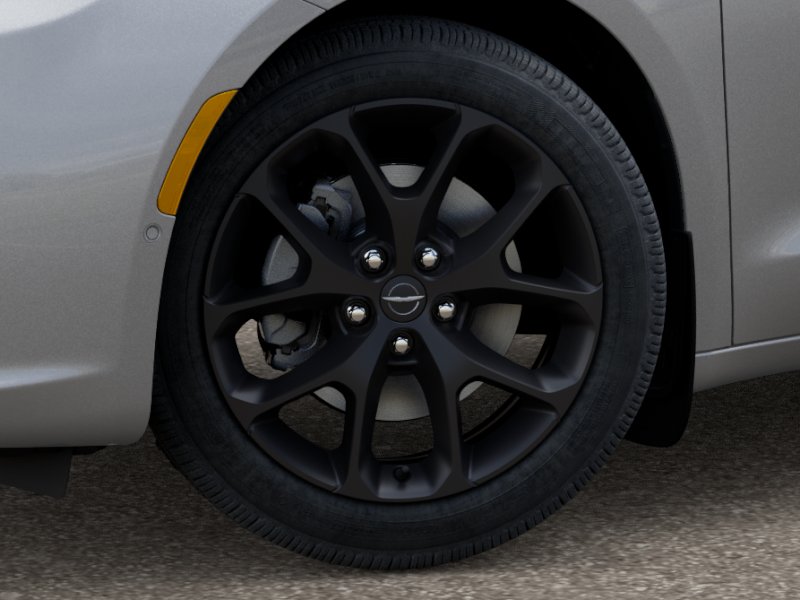 2026 Chrysler Pacifica Limited photo 4