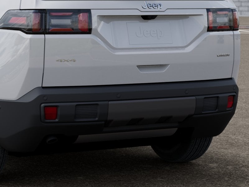 2026 Jeep Cherokee Laredo - Photo 13