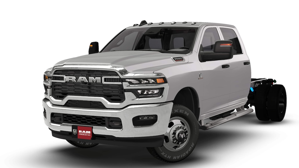 New 2026 Ram 3500 Chassis Cab TRADESMAN CREW 4X4 60' CA Pickup
