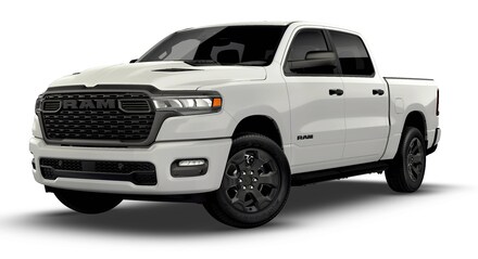 2026 Ram 1500 EXPRESS CREW CAB 4X4 5'7 BOX Pickup