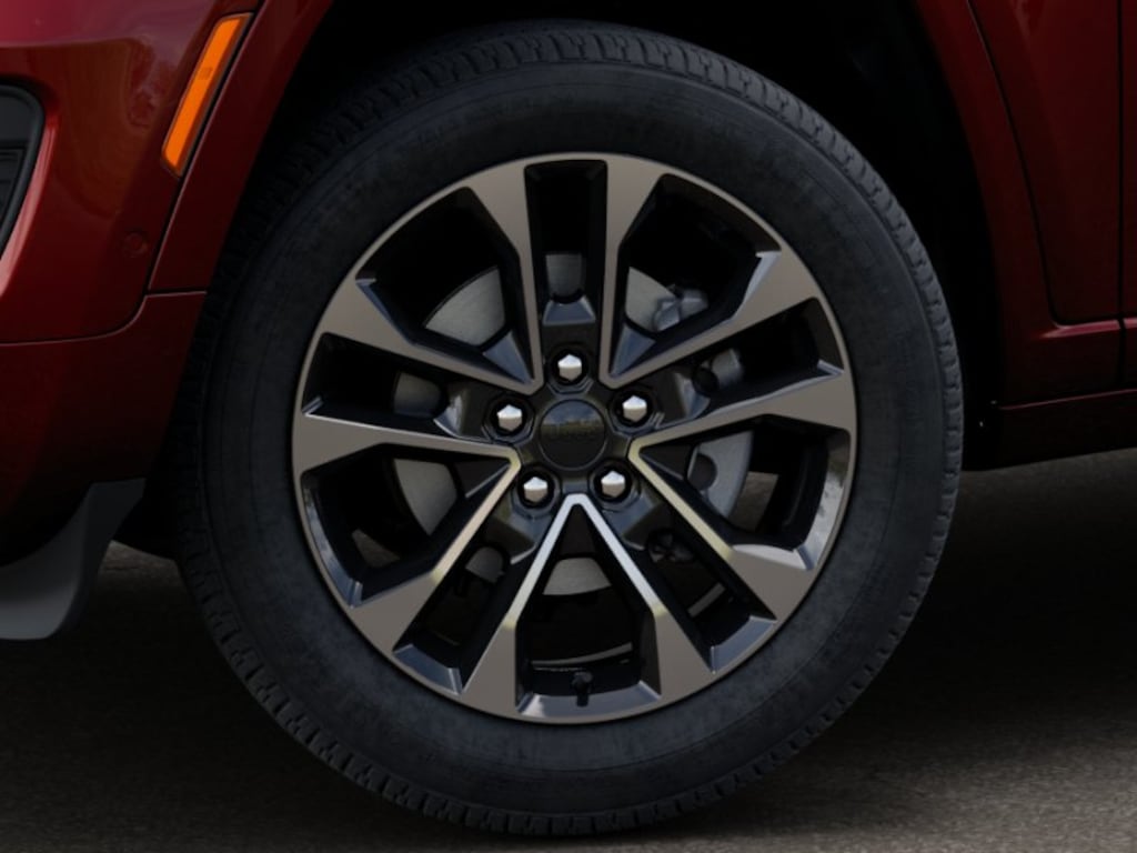 New 2025 Jeep Grand Cherokee L Overland Sport Utility