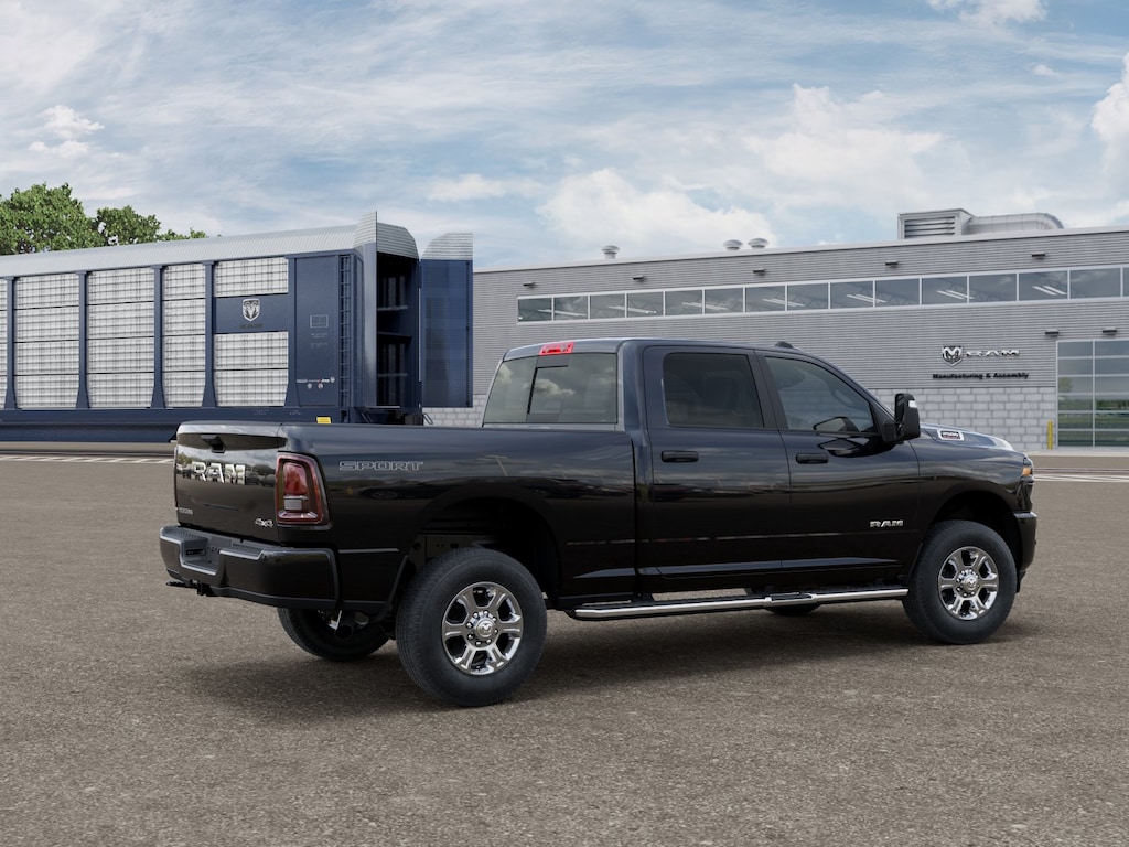 New 2026 Ram 2500 BIG HORN CREW CAB 4X4 6'4 BOX Pickup