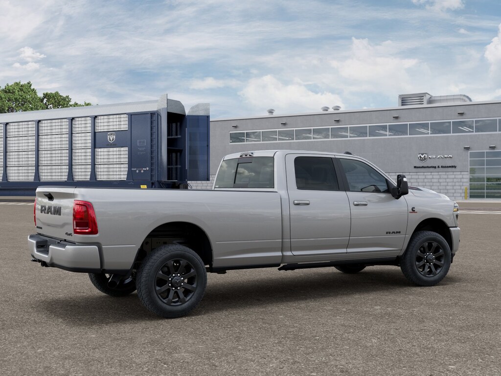 New 2026 Ram 3500 LARAMIE CREW CAB 4X4 8' BOX Pickup