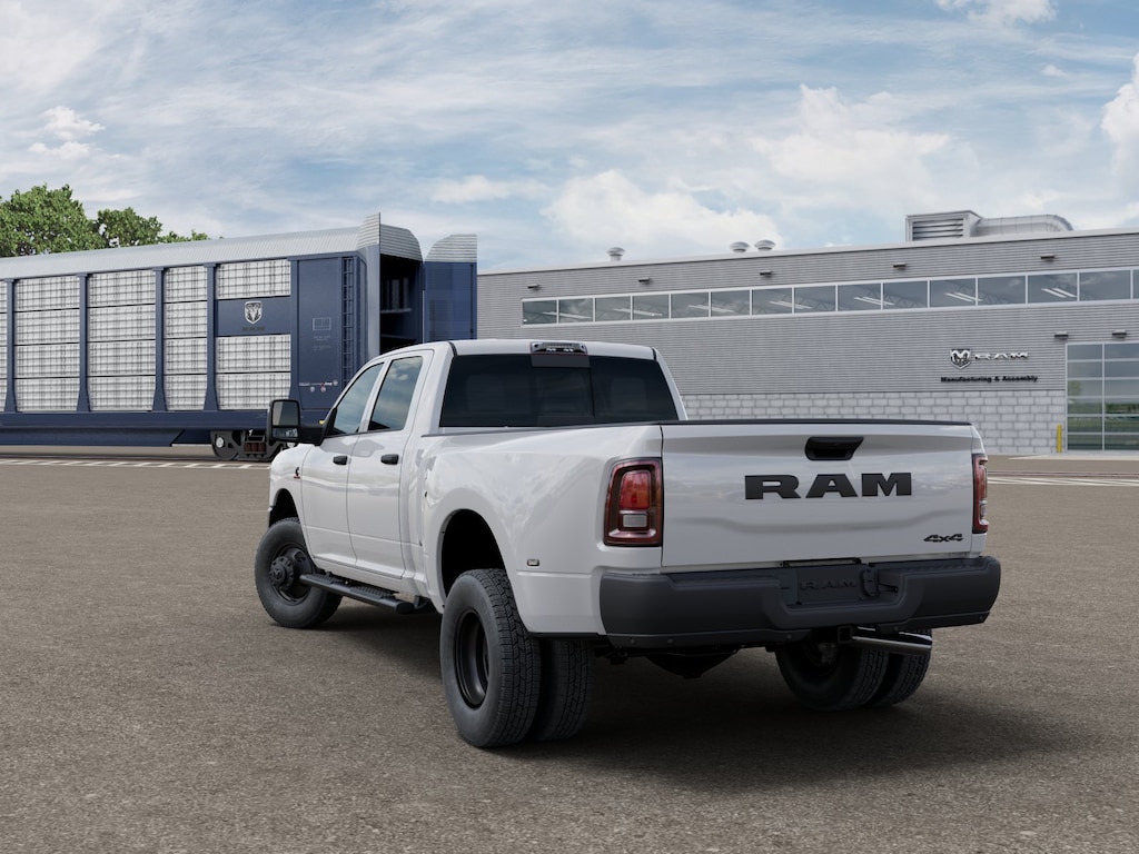 New 2026 Ram 3500 TRADESMAN CREW CAB 4X4 8' BOX Pickup