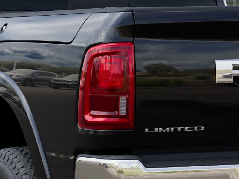 2025 RAM 3500 Limited - Photo 35