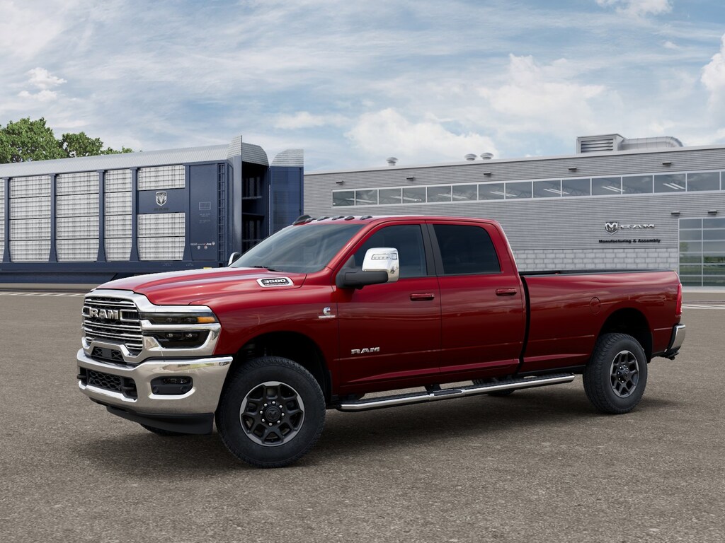 New 2026 Ram 3500 LARAMIE CREW CAB 4X4 8' BOX Pickup