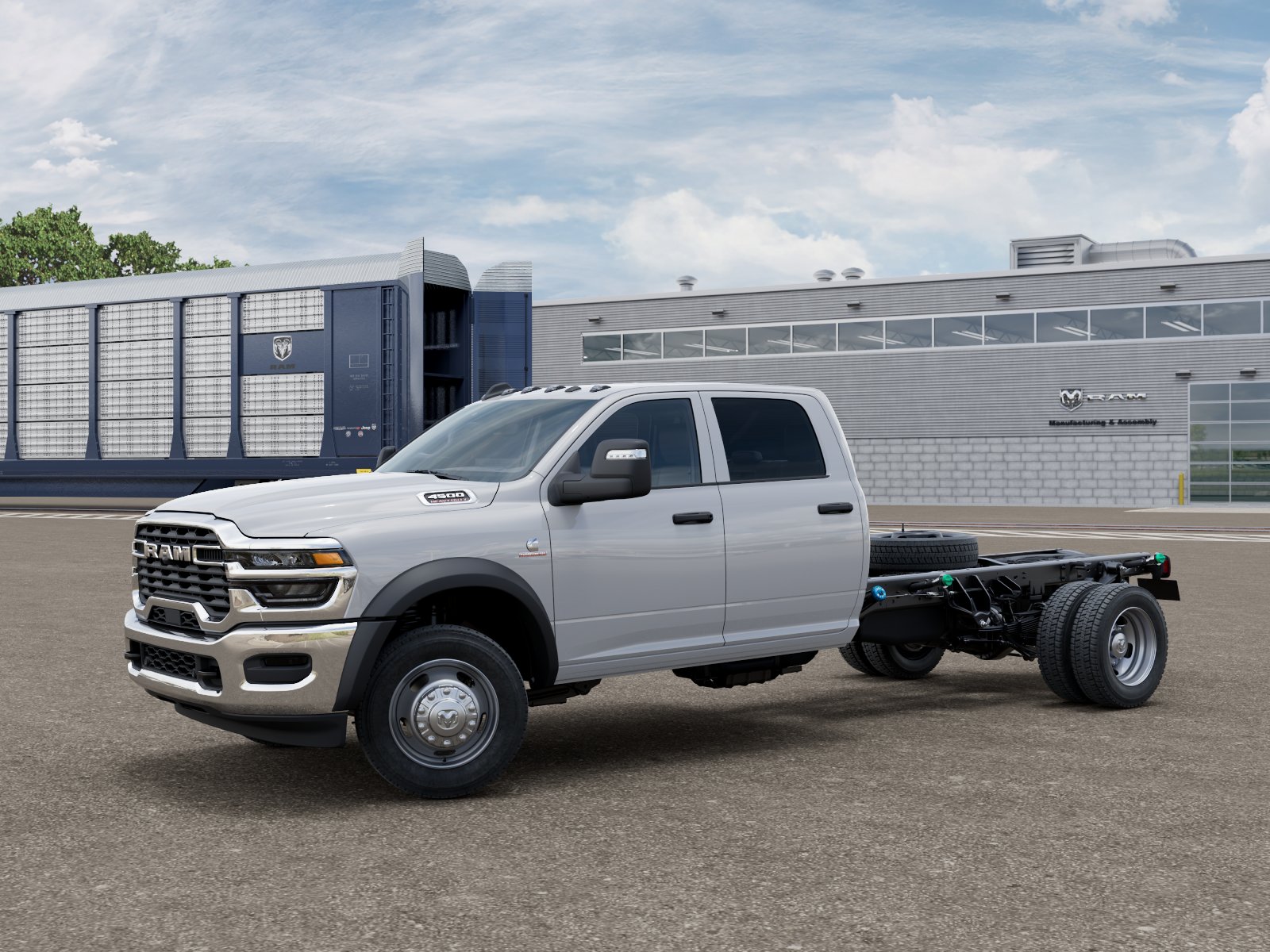 2026 RAM 4500 Tradesman 4X4 Crew Cab DRW 197" WB's photo
