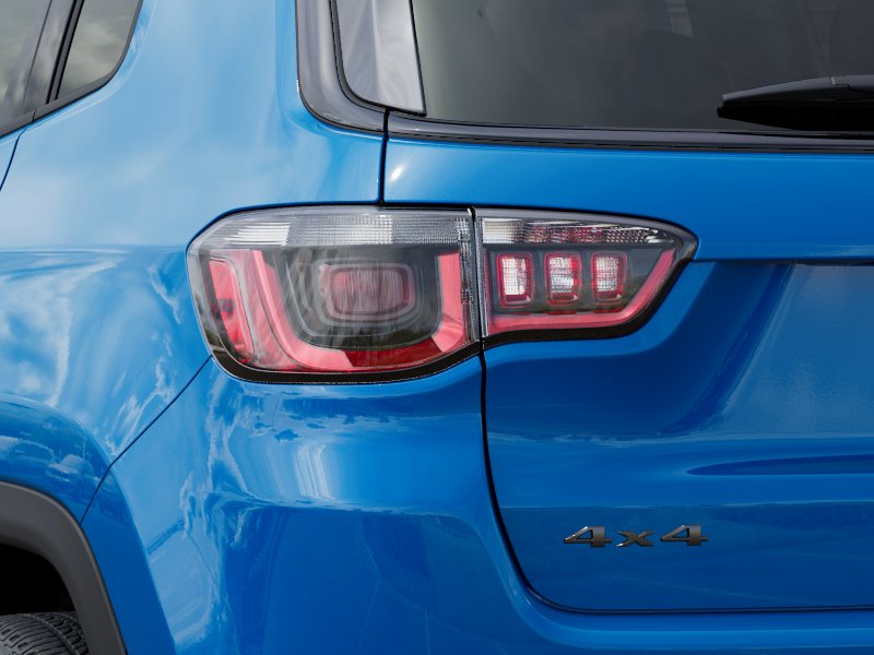 2026 Jeep Compass Latitude Altitude photo 4