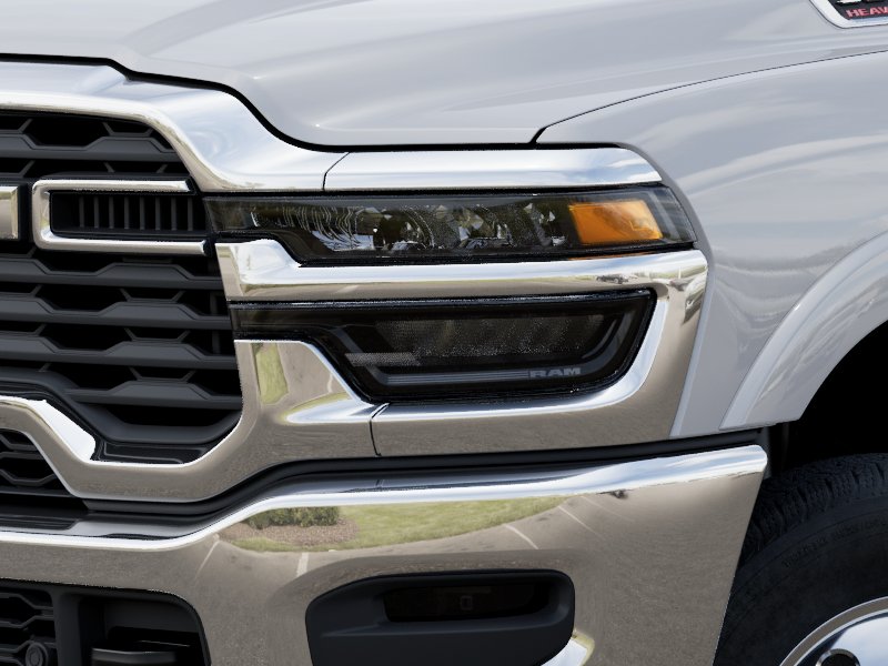 2026 RAM 3500 Chassis Big Horn - Photo 6