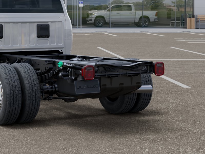 2026 RAM 3500 Chassis Tradesman - Photo 31