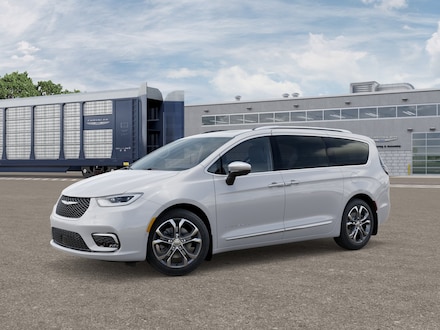 2026 Chrysler Pacifica PINNACLE AWD Passenger Van