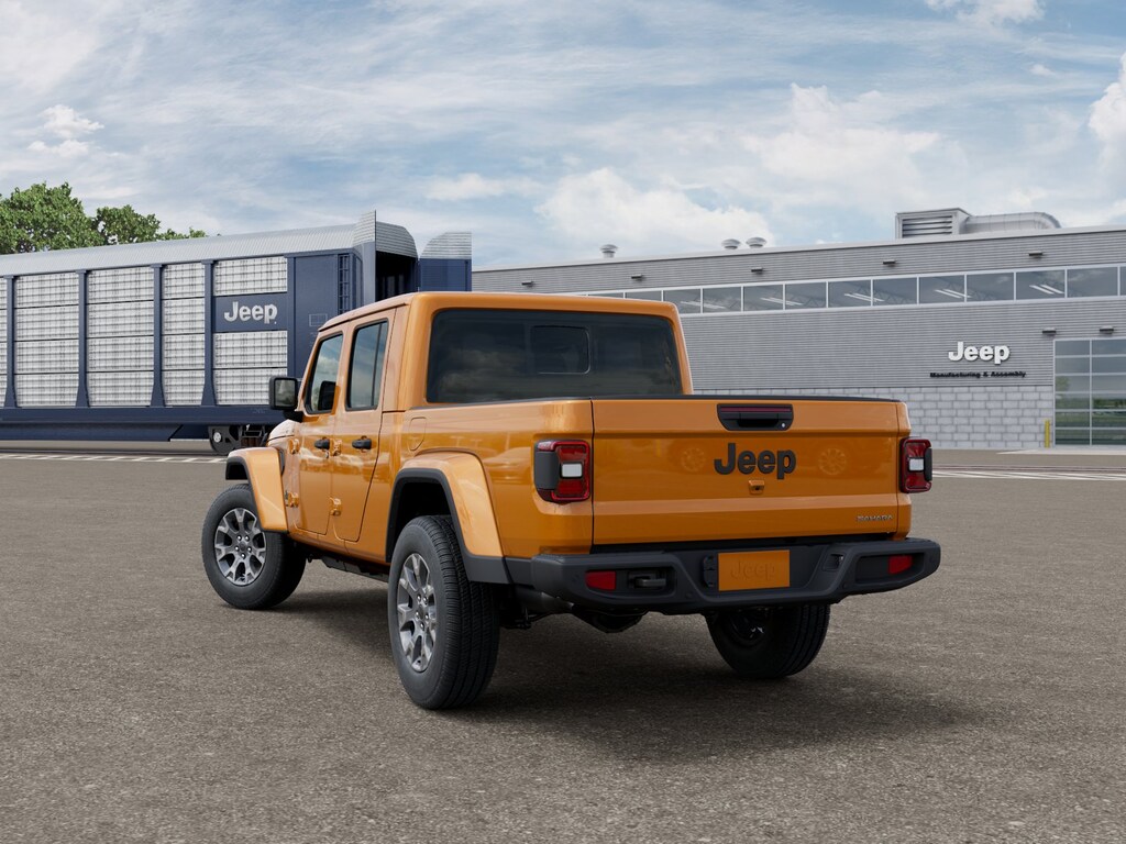New 2026 Jeep Gladiator Sport Pickup