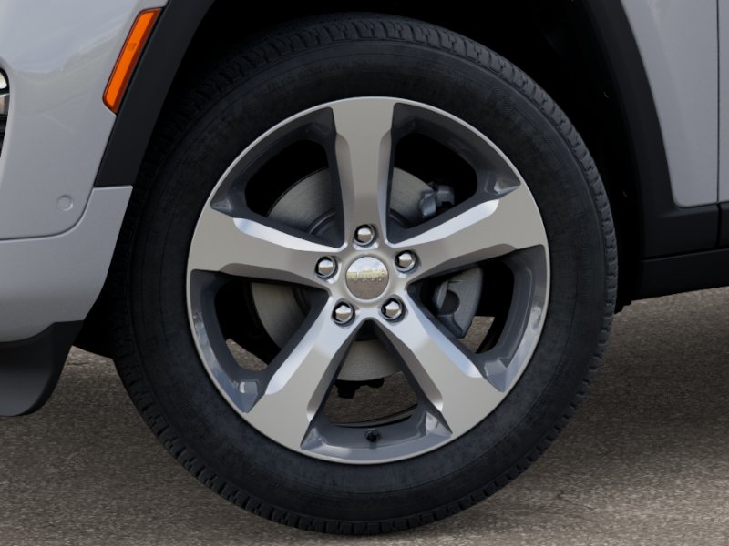 2025 Jeep Grand Cherokee Limited photo 2