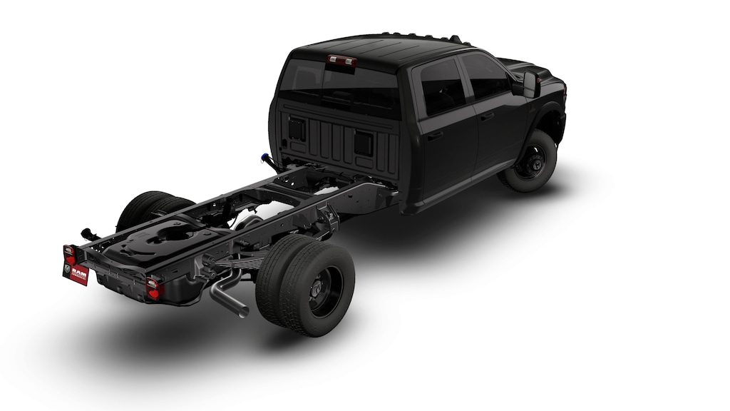 New 2026 Ram 3500 Chassis Cab TRADESMAN CREW 4X4 60' CA Pickup