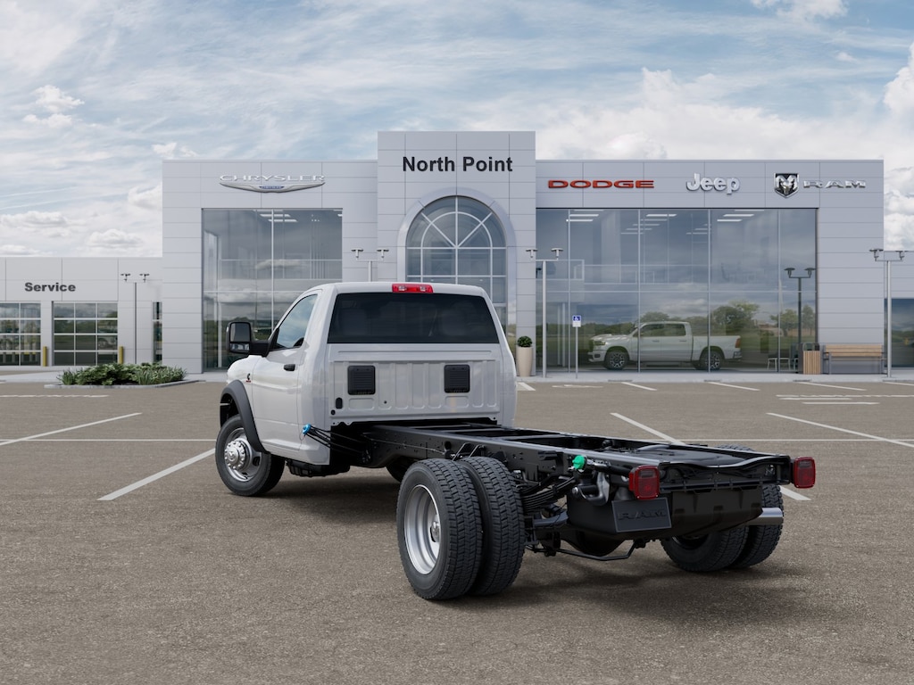 New 2026 Ram 5500 Chassis Cab TRADESMAN REGULAR 4X2 108' CA Regular Cab